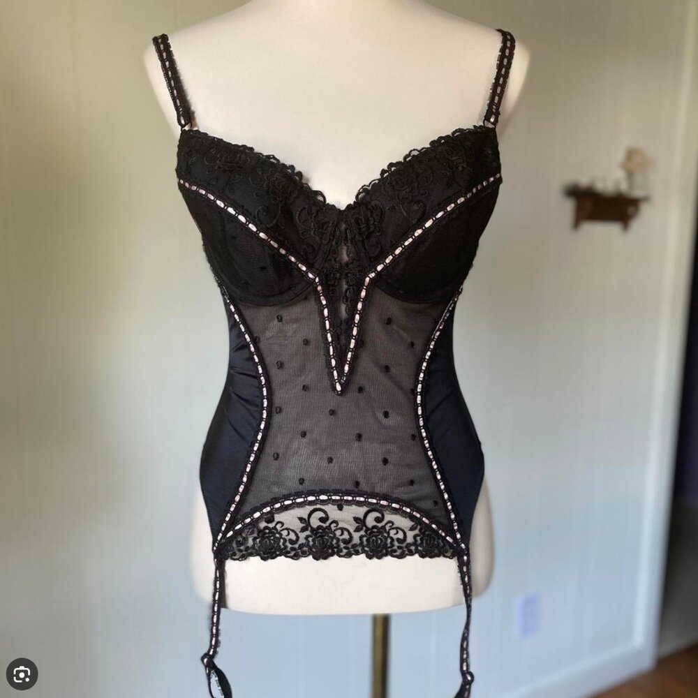 Jezebel Y2K black and pink corset bustier